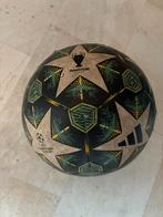 Originele Adidas Champions League UEFA Voetbal, Maat XL, Ophalen of Verzenden, Zo goed als nieuw, Bal