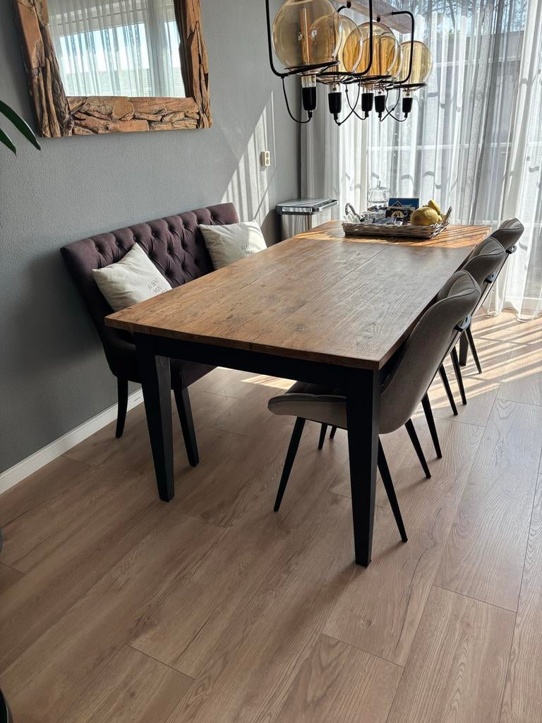 Koloniale eetkamertafel met zwart onderstel, Ophalen, Gebruikt, 50 tot 100 cm, Vijf personen of meer