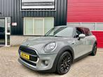 Mini Cooper 5 deurs 70.000km Moonwalk Grey 1 JAAR GARANTIE, Auto's, Stof, 1198 cc, 102 pk, Bedrijf