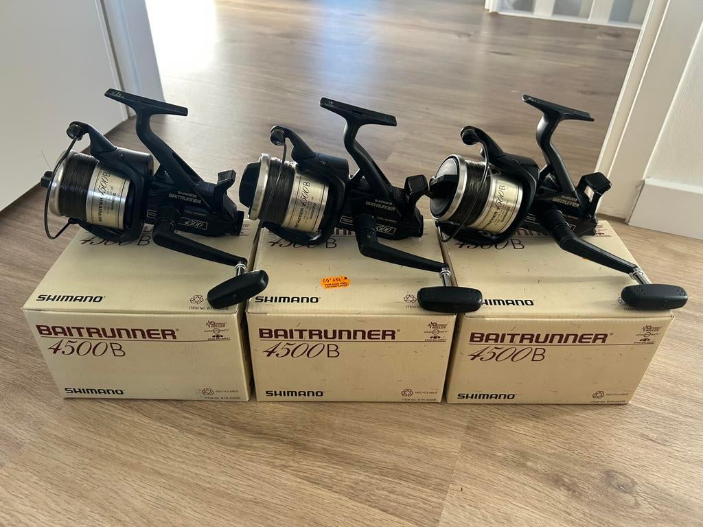 3x Shimano 4500B usa baitrunner, Ophalen of Verzenden, Zo goed als nieuw, Molen