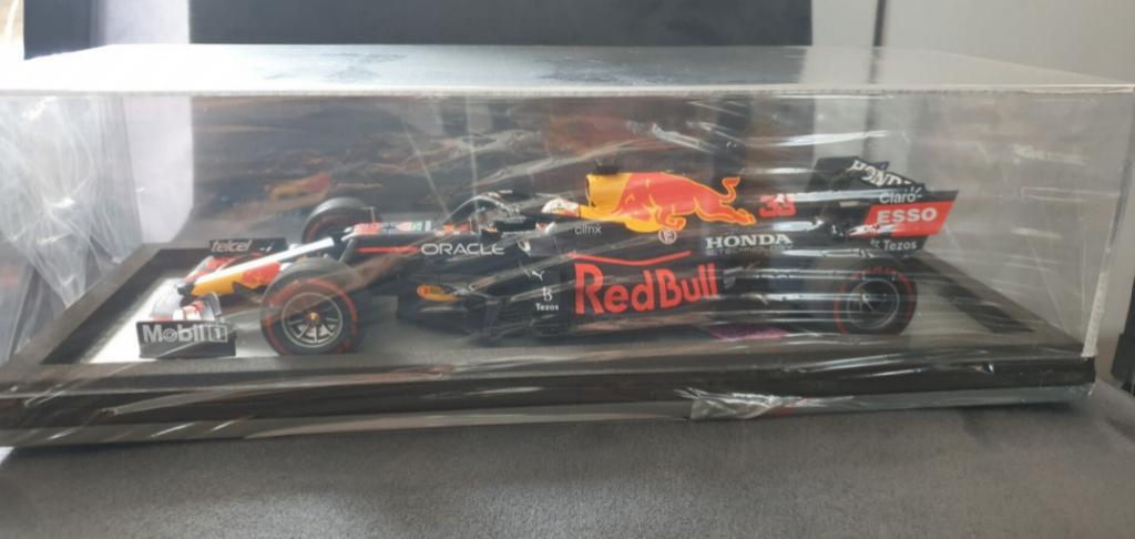 RedBull Racing Honda RB16B #33 Max Verstappen Abu Dhabi 1:18, Overige merken, Christian@diecastcompany.nl, Auto, Diecast Company