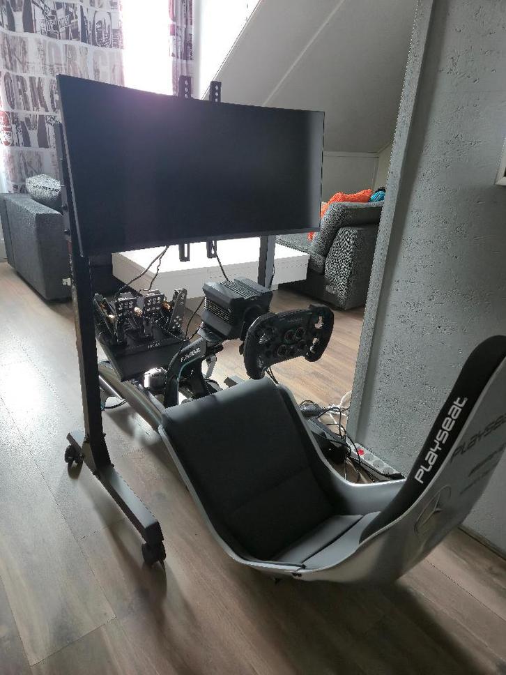 Complete Moza/Playseat F1 Sim Rig, Spelcomputers en Games, Spelcomputers | Overige Accessoires, Zo goed als nieuw, Ophalen