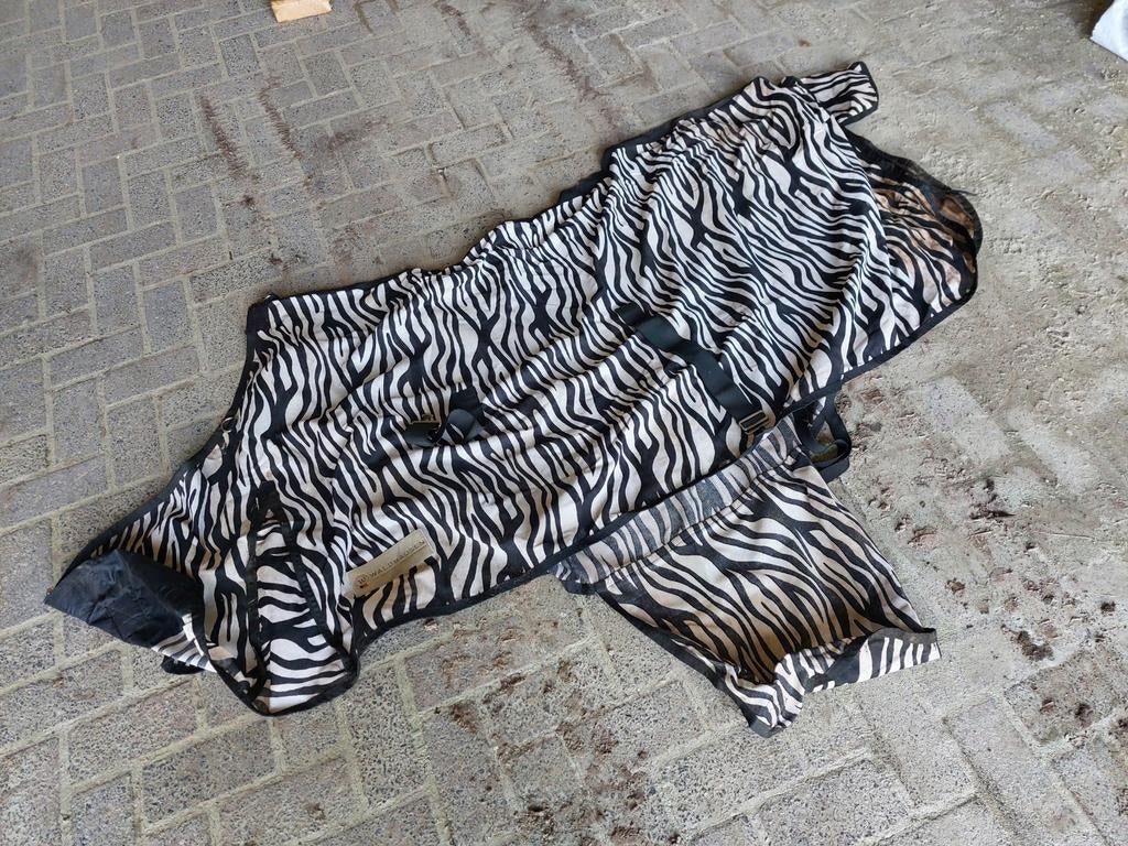 Vliegendeken met buikflap zebra 165/ 215, Dieren en Toebehoren, Ophalen of Verzenden, Gebruikt
