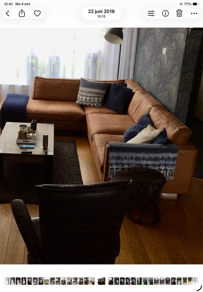 Hoekbank suède cognac - 293x240cm - laaste week voor 300,—, Huis en Inrichting, Banken | Bankstellen, 250 tot 300 cm, Gebruikt