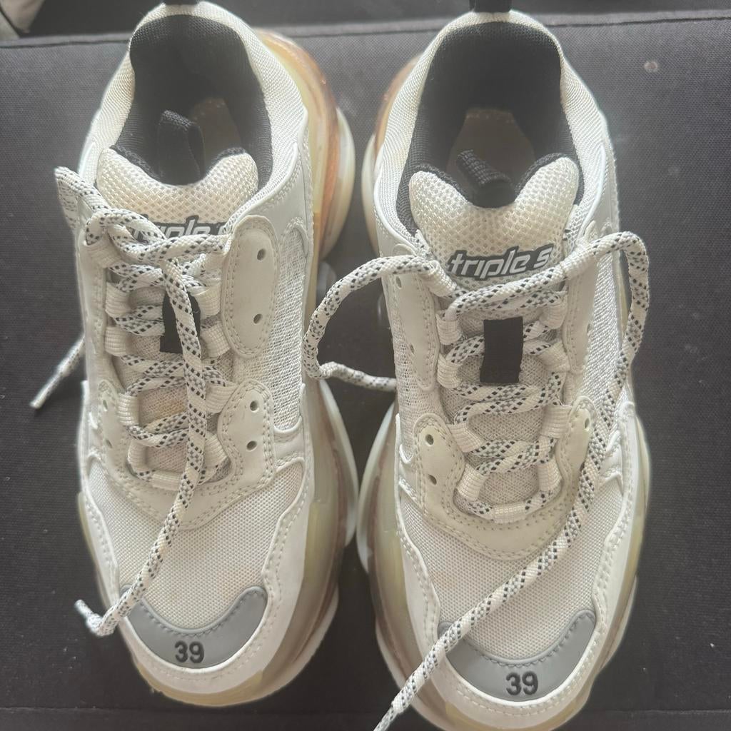 Balenciaga Triple S sneakers maat 39, Kleding | Dames, Schoenen, Ophalen of Verzenden, Gedragen, Wit, Sneakers of Gympen