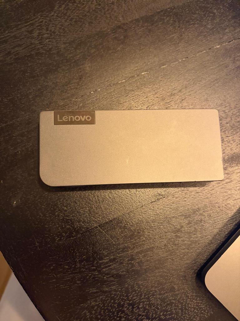 enovo USB-C Travel Hub (Powered) – Compact en veelzijdig, Computers en Software, Dockingstations, Ophalen of Verzenden, Zo goed als nieuw