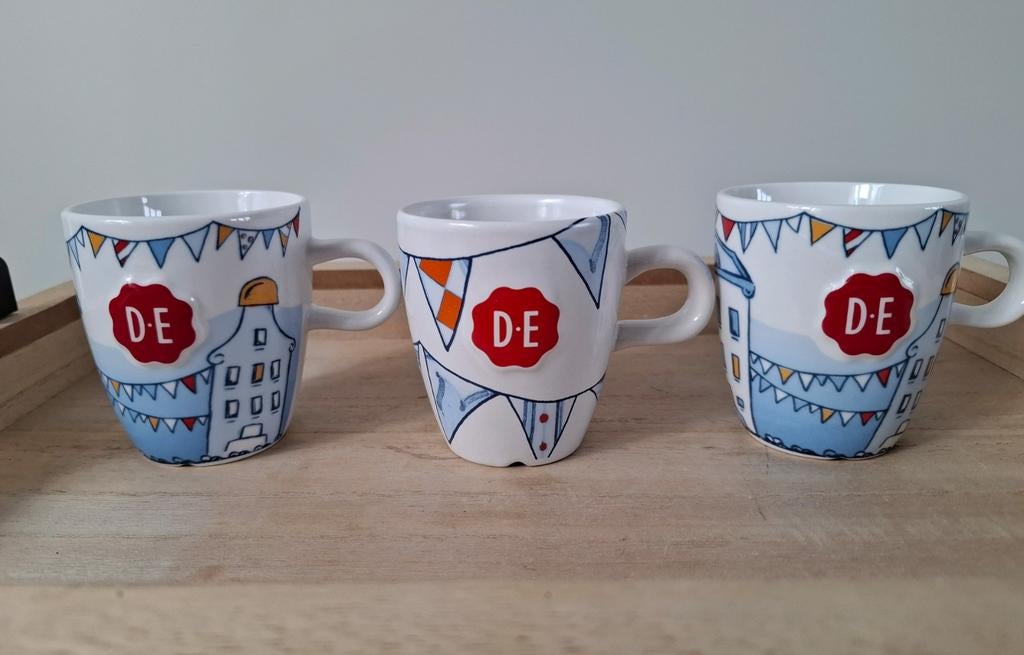 Douwe Egberts Senseo mokjes - Set van 3, Gebruikt, Keramiek, Ophalen of Verzenden, Overige stijlen