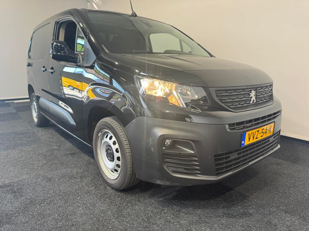 Peugeot Partner 1.5 HDI 3 zits 100 Pk Car play Navigatie APK, 730 kg, Gebruikt, Euro 6, 4 cilinders