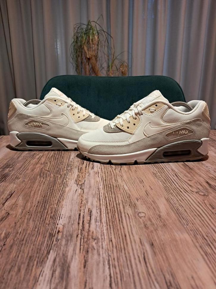 Nike Air Max 90 LX 'Light Orewood' Size 39, Kleding | Dames, Schoenen, Gedragen, Sneakers of Gympen, Wit, Ophalen of Verzenden