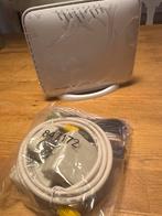 KPN Experia Box v9 Router/Modem - Zo goed als nieuw, Ophalen of Verzenden, Zo goed als nieuw, Router met modem