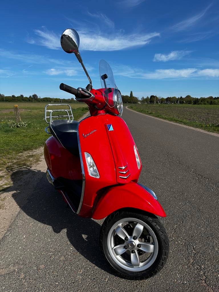 Vespa Primavera 2015 - Goed onderhouden, Ophalen, Gebruikt, Benzine, Overige modellen