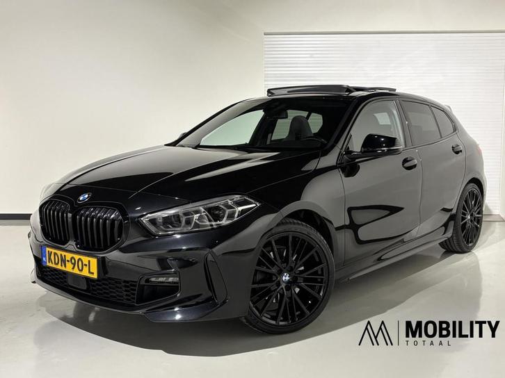 BMW 1-serie 118i M Sport |PANODAK|KUIPSTOELEN|H&K|19''|ACC|H, Auto's, BMW, Bedrijf, Te koop, 1-Serie, ABS, Achteruitrijcamera