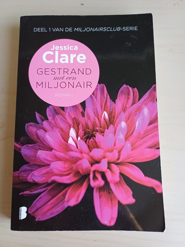 Gestrand met een Miljonair - Jessica Clare (Roman), Boeken, Ophalen of Verzenden, Zo goed als nieuw, Jessica Clare, Europa overig