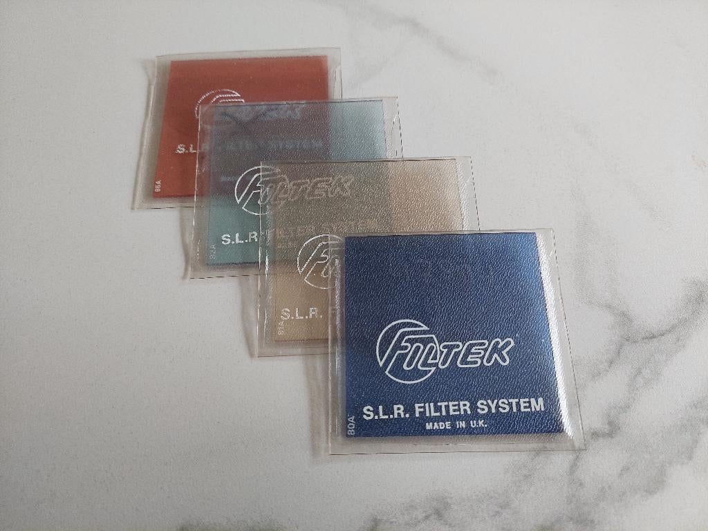529 - 4 Filtek Filters 80A + 81A + 82A + 85A voor Cokin A, Audio, Tv en Foto, Fotografie | Filters, 60 tot 70 mm, Overige typen