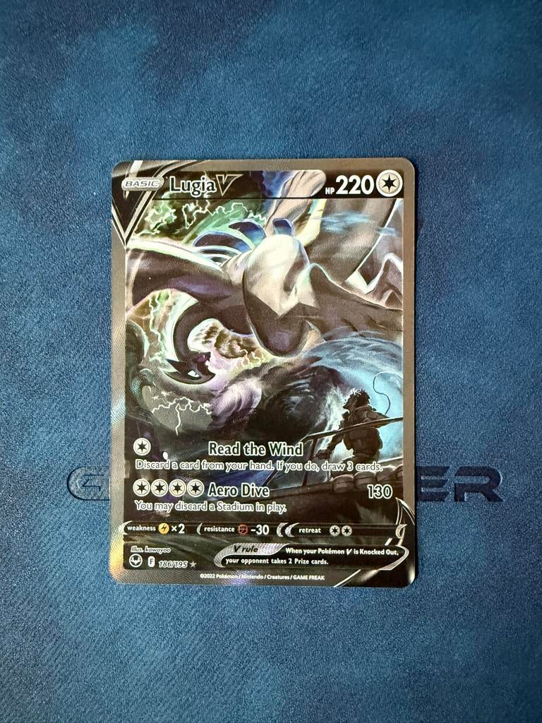Lugia V - Silver Tempest Pokémon Kaart, Ophalen of Verzenden, Zo goed als nieuw, Losse kaart, Foil