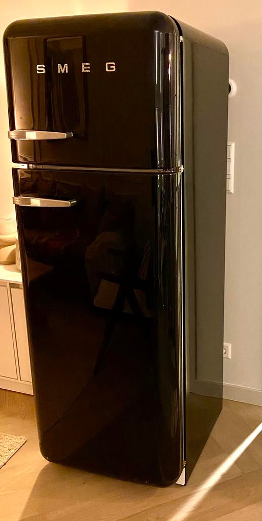 SMEG retro koelkast/vriezer zwart, Ophalen, Gebruikt, 200 liter of meer, 60 cm of meer