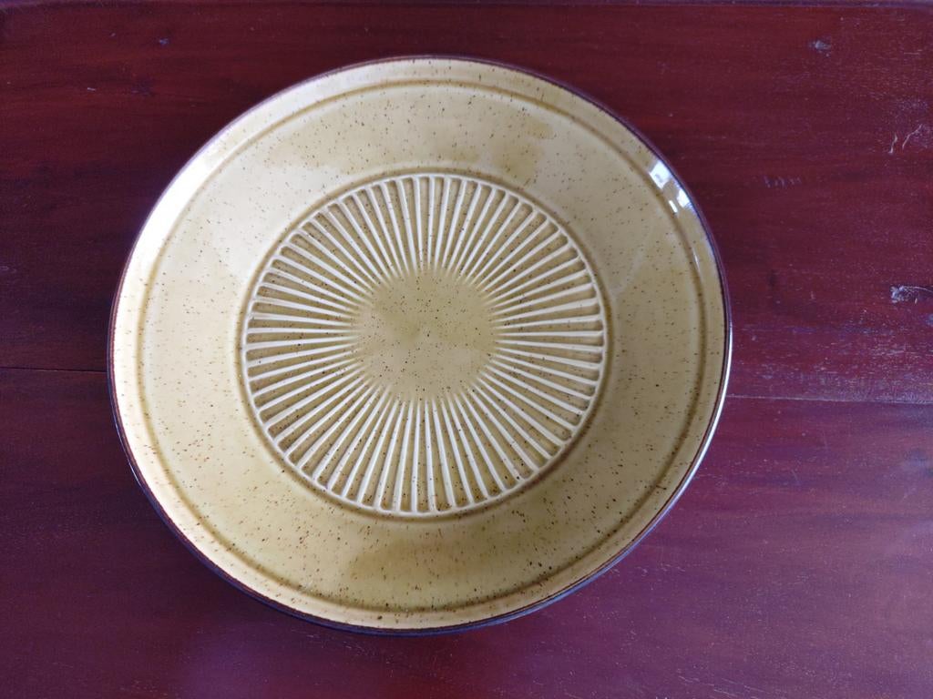 Te koop geel bord Cosy & Trendy Proof 24 cm, Huis en Inrichting, Ophalen, Zo goed als nieuw, Bord(en), Overige stijlen