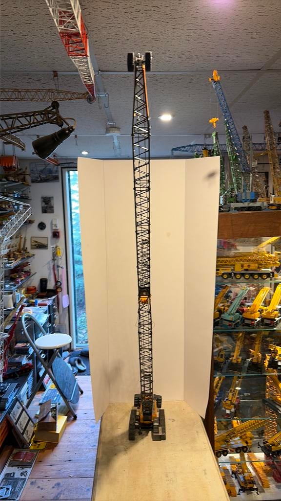 Sennebogen 5500 Conrad, Hobby en Vrije tijd, Modelauto's | 1:50, Ophalen of Verzenden, Zo goed als nieuw, Hijskraan, Tractor of Landbouw