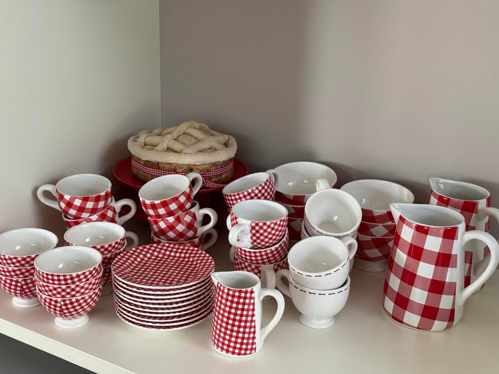 Servies van Marieke at Home, Overige materialen, Gebruikt, Ophalen of Verzenden, Overige stijlen