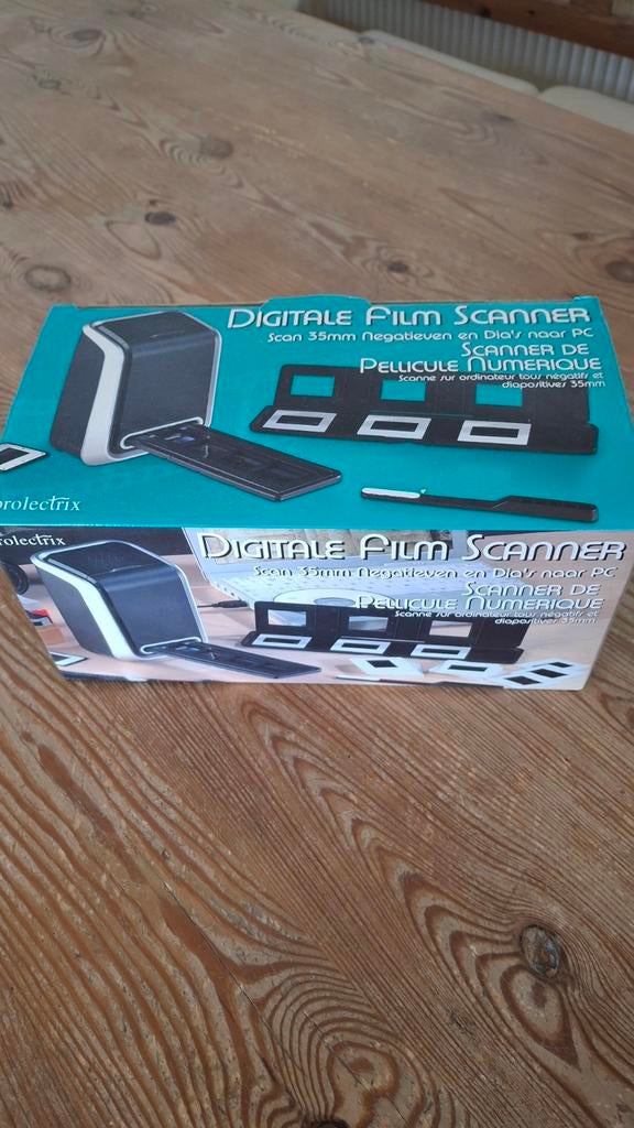 Digitale filmscanner voor 35mm negatieven en dia's, Computers en Software, Scanners, Ophalen of Verzenden
