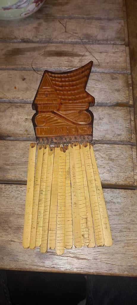 Unieke Indonesische Batak Kalender - Antiek Houten Kunstwerk, Ophalen of Verzenden