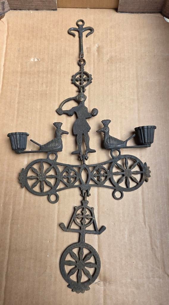 Antieke Koperen Raamhanger met Figuur en Vogels, Ophalen of Verzenden
