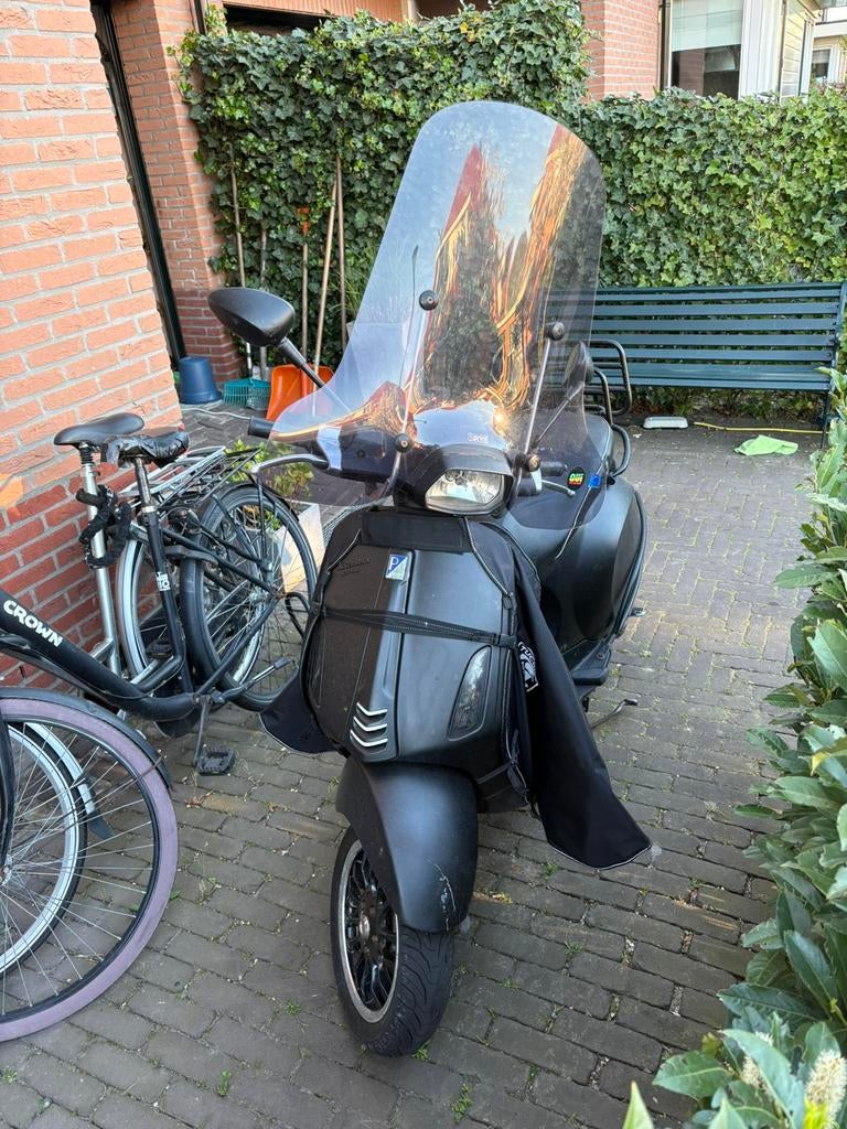 Vespa Sprint opknapper 2016, Fietsen en Brommers, Scooters | Vespa, Ophalen, Gebruikt, Benzine, Maximaal 25 km/u