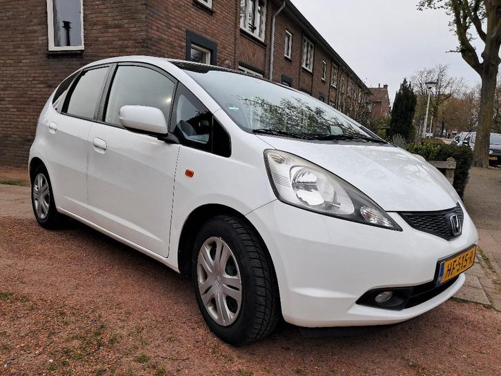 Honda Jazz Ivtech Wit, Auto's, Honda, Particulier, Jazz, Airbags, Airconditioning, Centrale vergrendeling, Elektrische ramen, Emergency brake assist