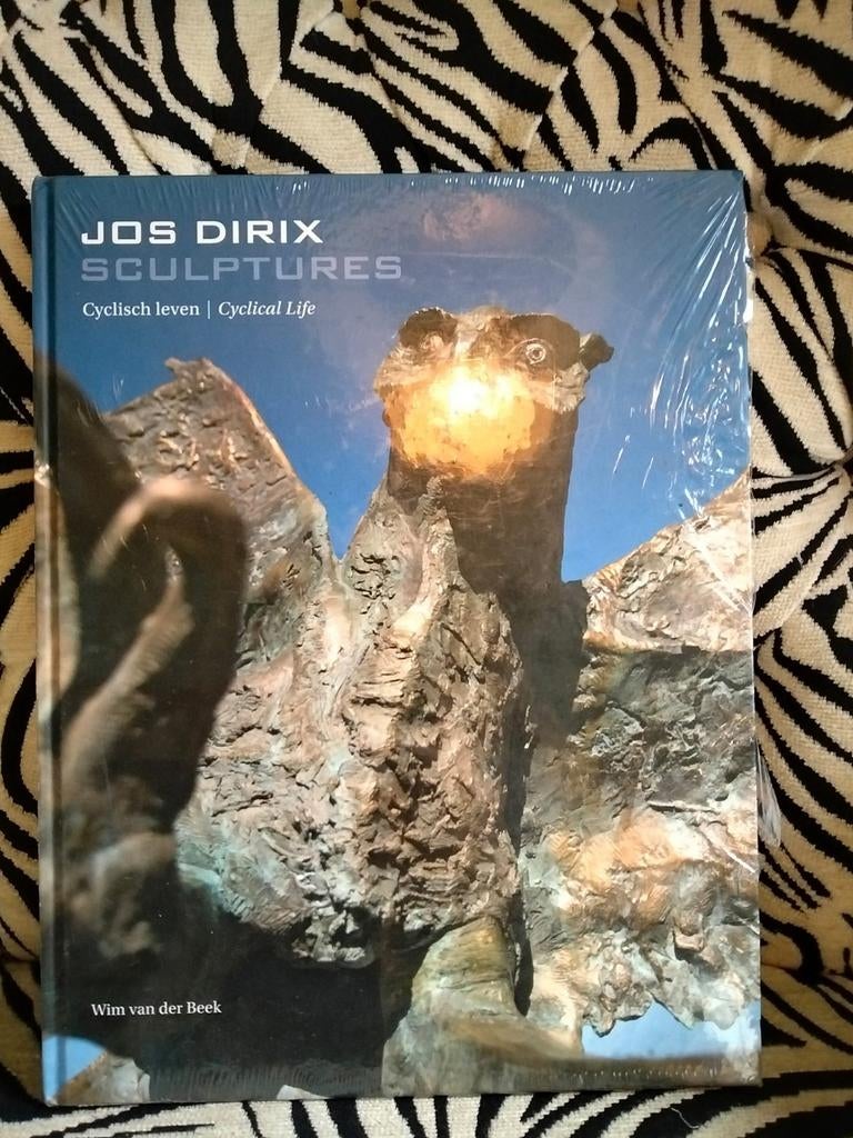 Jos Dirix Sculptures Cyclisch leven boek, nog ingeseald, Boeken, Kunst en Cultuur | Beeldend, Ophalen of Verzenden, Nieuw