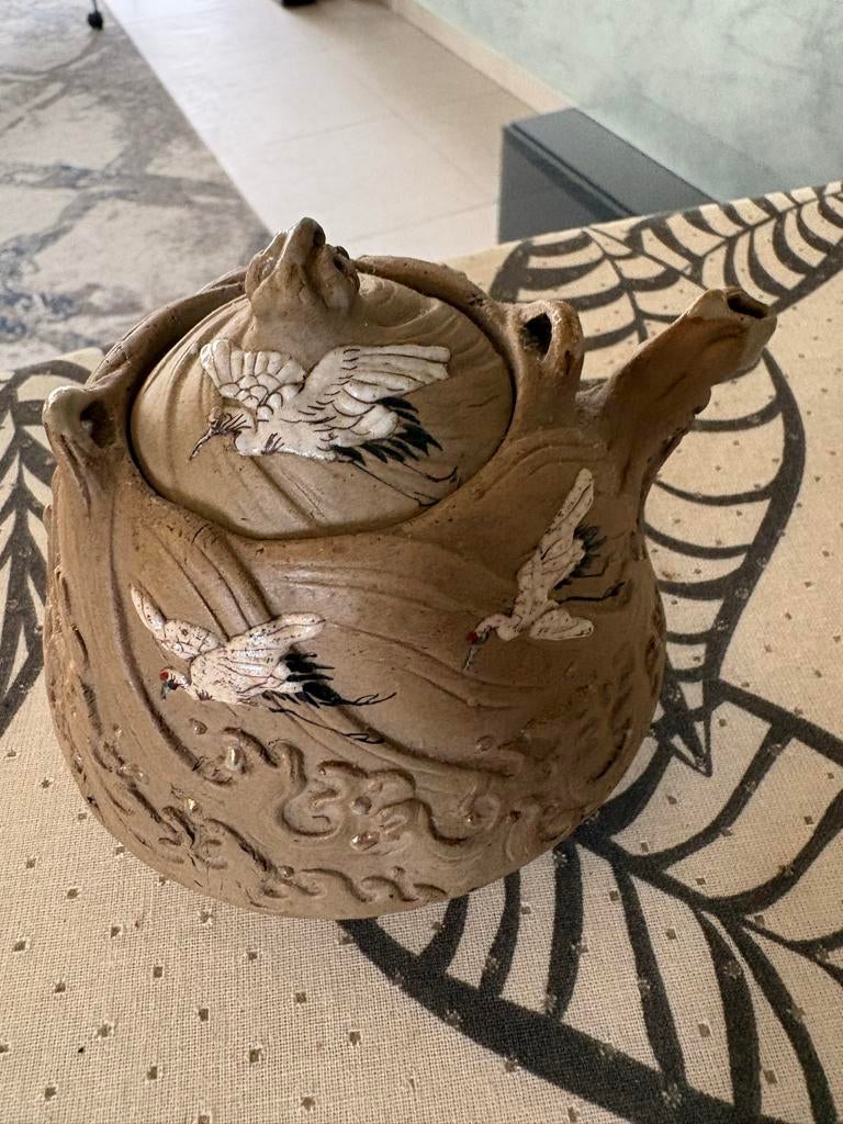 Geëmailleerd ooievaar theepotje, Antiek en Kunst, Ophalen of Verzenden