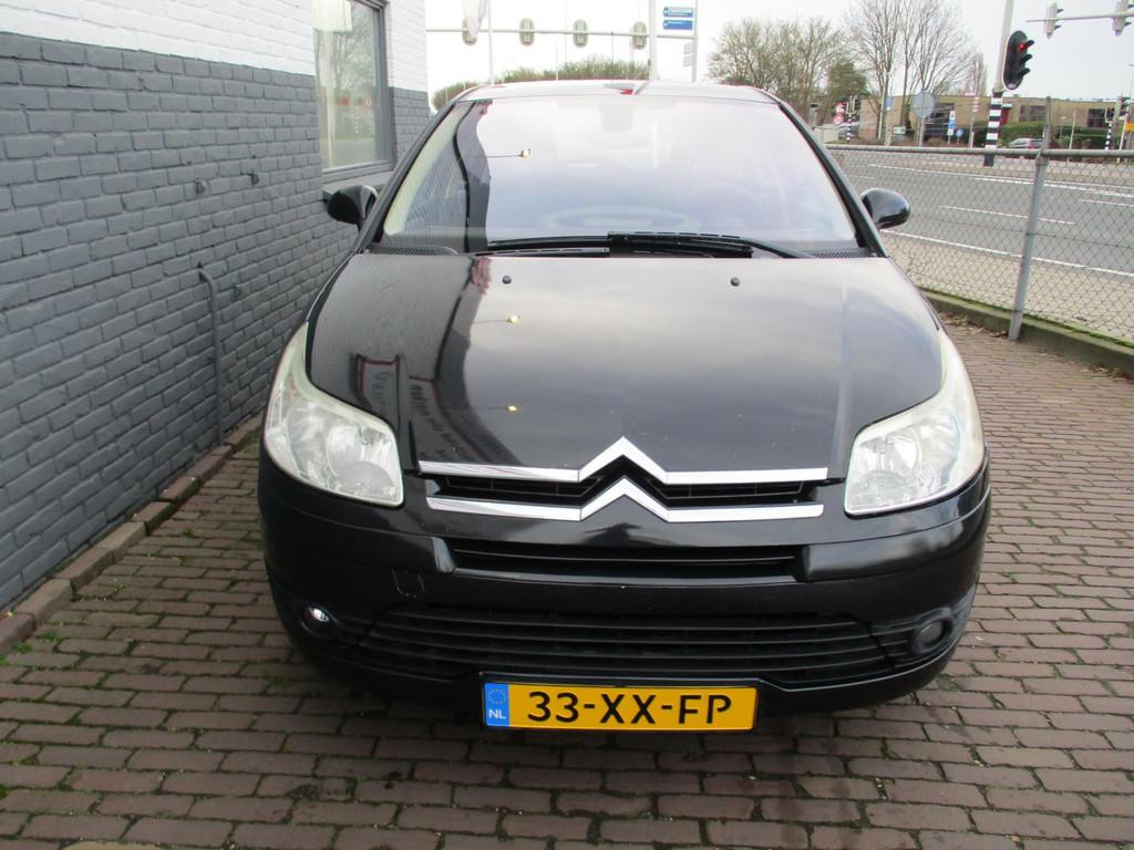 Citroen C4 1.6-16V Image, Auto's, Citroën, Voorwielaandrijving, Gebruikt, 4 cilinders, Zwart