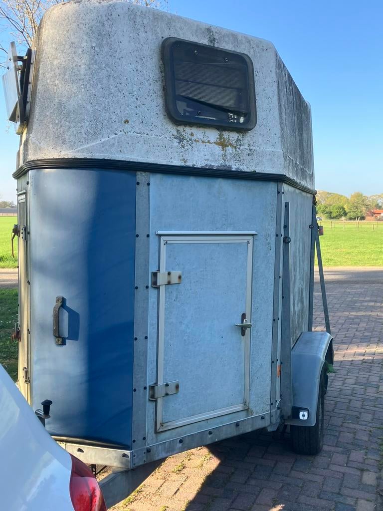 Mag gratis weg, Ophalen, Gebruikt, Hout, 2-paards trailer