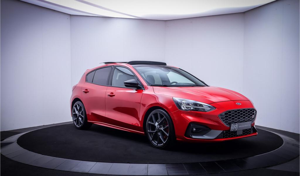 Ford Focus 2.3 280Pk Aut ST-3 Performance Pack PANO | HEAD U, Auto's, Ford, Adaptive Cruise Control, Gebruikt, Zwart, 4 cilinders