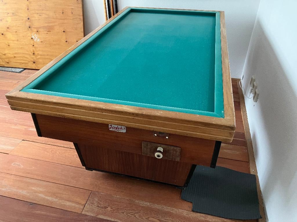 Biljarttafel Jodek met toebehoren 200 x 110 x 87, Sport en Fitness, Biljarten en Poolen, Ophalen, Gebruikt, Biljarttafel