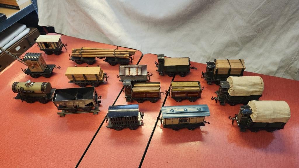 Partij modeltrein wagons (marklin bing), Ophalen of Verzenden, Gelijkstroom, Wagon, Märklin