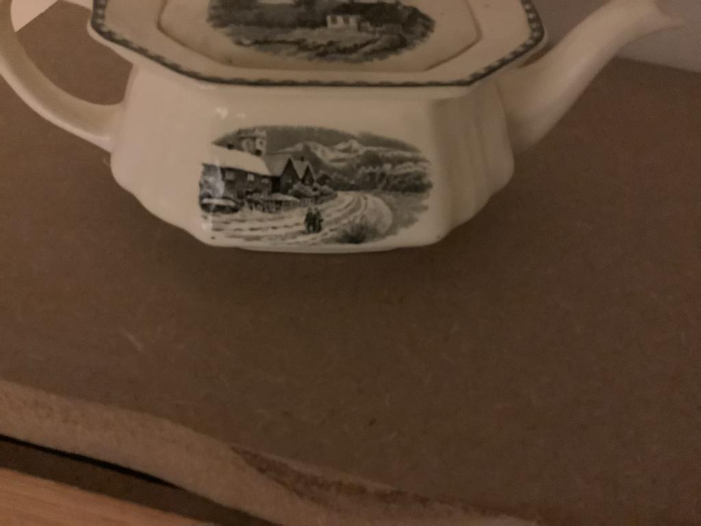 Societe Ceramique Maastricht Landschap Theepot, Antiek en Kunst, Ophalen of Verzenden