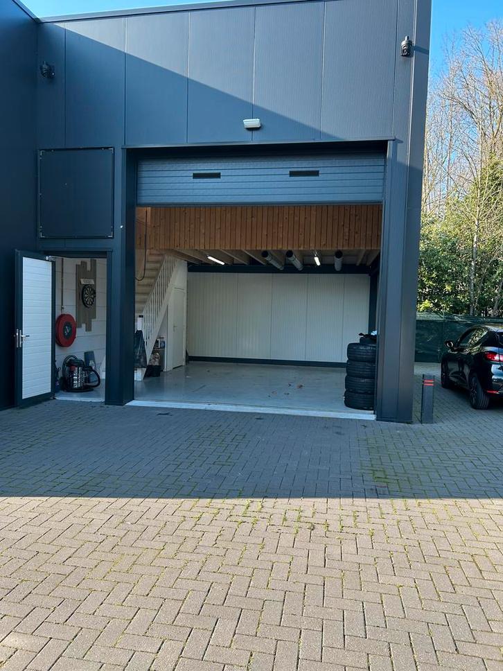 Representatieve bedrijfsruimte te huur in Sprundel, Zakelijke goederen, Bedrijfs Onroerend goed, Bedrijfsruimte, Huur