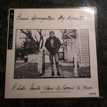 Bruce Springsteen - My hometown / Sante Claus is comin to  beschikbaar voor biedingen