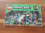 Lego minecraft 21141 zombiegrot, Ophalen of Verzenden, Zo goed als nieuw, Complete set, Lego