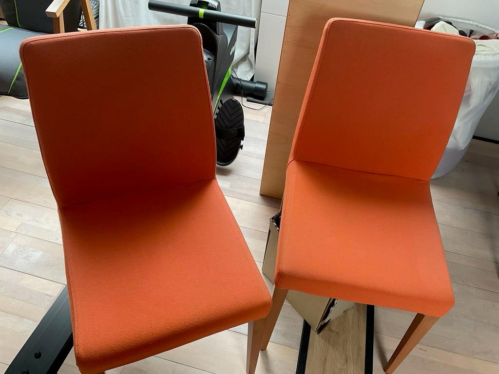 2 Italiaanse design stoelen - Oranje, Huis en Inrichting, Stoelen, Gebruikt, Twee, Overige kleuren, Ophalen of Verzenden