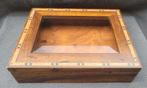 Vintage Houten Kistje met Glas en Sierrand, Ophalen of Verzenden