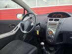 Toyota Yaris 1.3 VVTi Aspiration TREKHAAK / CRUISE / CLIMA /, Voorwielaandrijving, 1025 kg, Gebruikt, Zwart