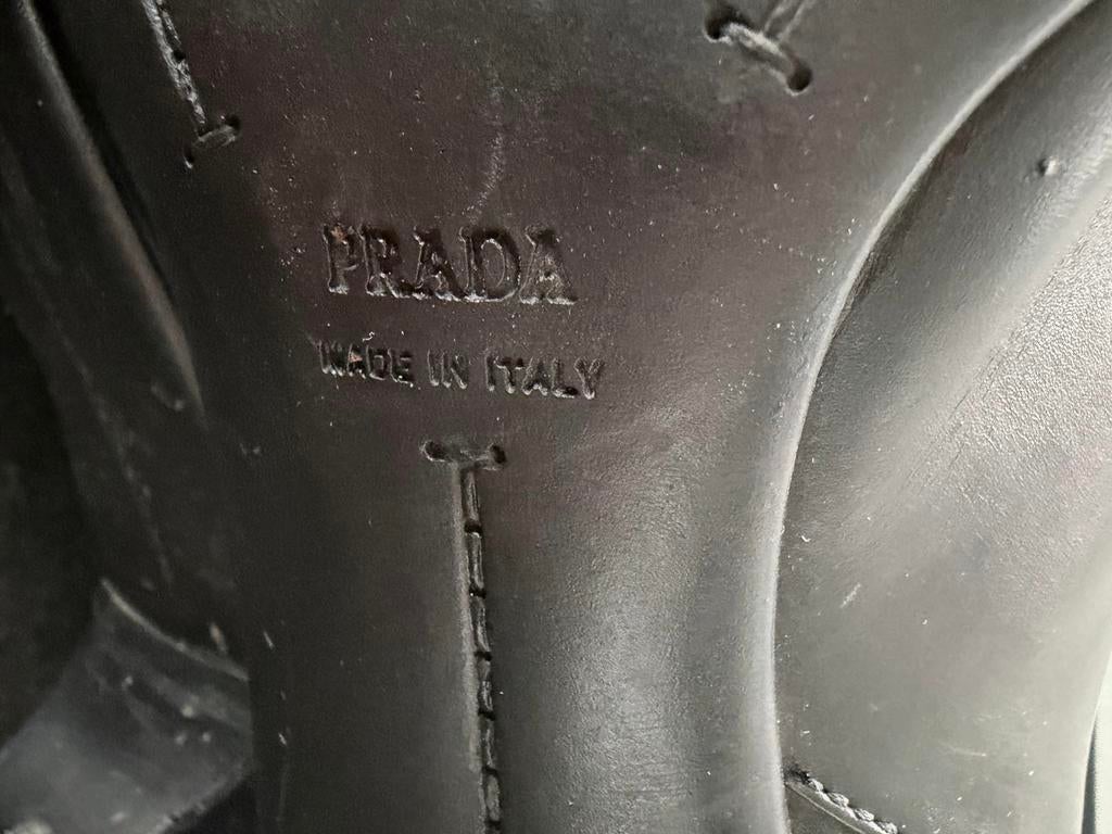 Exclusieve Zwarte Prada Laarzen - Uitstekende Staat, Kleding | Dames, Schoenen, Ophalen, Zo goed als nieuw, Zwart, Hoge laarzen