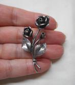 Zilveren vintage Teka broche met roosjes nr.896