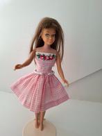 Mooi kleding set voor Skipper  1960 **Me'n My Doll**, Verzamelen, Poppen, Ophalen of Verzenden, Zo goed als nieuw, Kleertjes