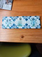 Drie 17e eeuwse tegels met bloemen, Antiek en Kunst, Ophalen of Verzenden