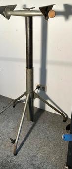 Nike tekentafel onderstel side table, Doe-het-zelf en Verbouw, Tekentafels, Ophalen