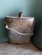 Metalen sobere oliekan, Huis en Inrichting, Woonaccessoires | Overige, Ophalen of Verzenden, Gebruikt