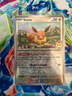 Eevee pokemon day #74/131, Hobby en Vrije tijd, Verzamelkaartspellen | Pokémon, Ophalen of Verzenden, Zo goed als nieuw, Losse kaart