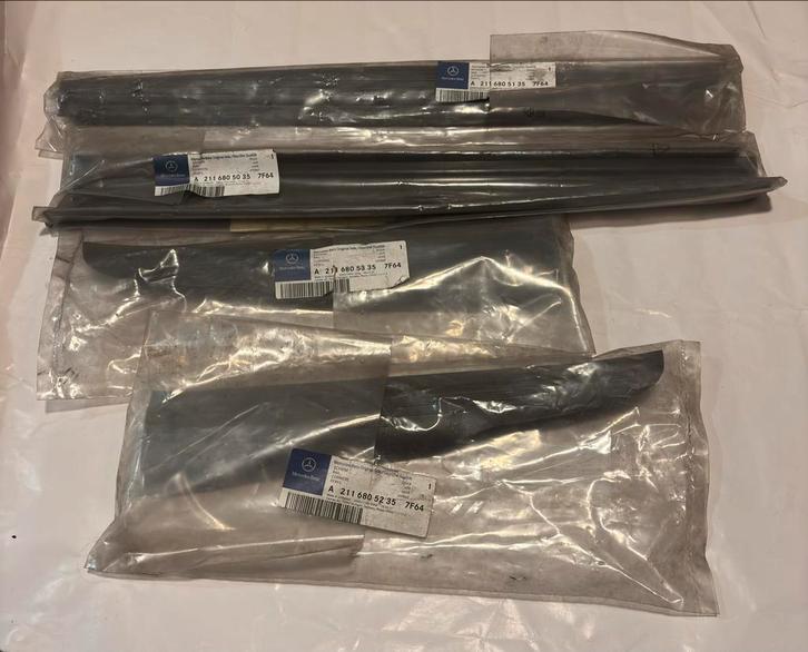 Mercedes-Benz W211 Interieur KunststofOnderdelen – Origineel, Auto diversen, Automatten, Nieuw, Ophalen of Verzenden